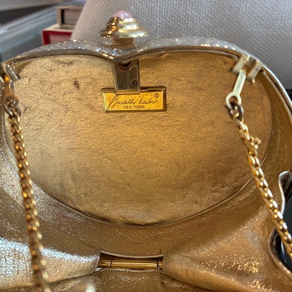 Lovers/Bridal/ Judith Leiber Heart and Soul Crystal Bag - Picture 6 of 7
